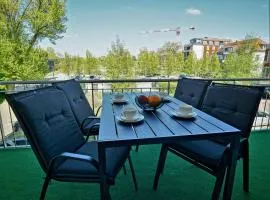 Hogulu - 3 - RAUM - App 26 mit Balkon in der Nähe der Jahrtausendbrücke