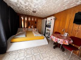 Cozy Unterkunft im Spreewald nahe Tropical Islands，位于Golßen的酒店