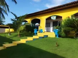 Casa com Piscina Grande em Salinas