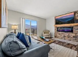 Sleeps 4-Mountain Views-Indoor Pool & Sauna