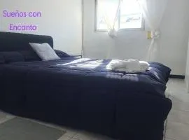 Habitación Matrimonio Espaciosa en Vivienda Compartida