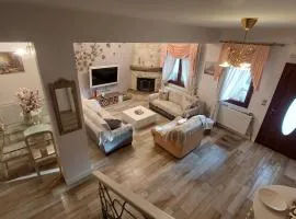 Lux Center Apartment