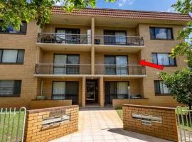 Walk to Surf Beach, Club and Shops - Sands Court Boyd St, Woorim