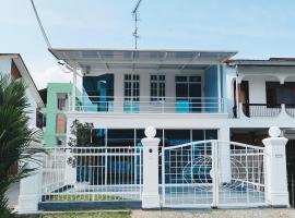 YK Homestay Deluxe，位于古来的酒店