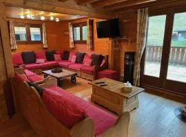 Chalet spacieux 15 pers, proche remontées, balcon, terrasse - FR-1-676-208