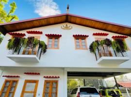 A Luxury Duplex in Dili City, Timor-Leste，位于帝力的酒店