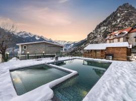 Echor Himalayan Heights Luxe Manali，位于马拉里的酒店