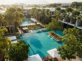 Stay Wellbeing & Lifestyle Resort，位于拉威海滩的度假村