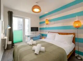 Modern 2-Bdr Flat in Edinburgh - Pass the Keys