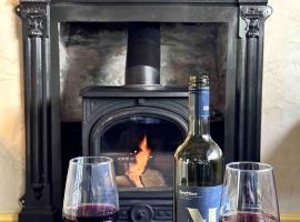 Hot-tub Hideaway，位于Near Sawrey的酒店