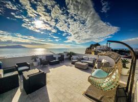 MH Suites Rooms Apartments，位于巴科利的酒店