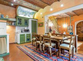 GuestHost - San Rocco Apartment Borgo a Mozzano，位于博尔戈阿莫扎诺的酒店