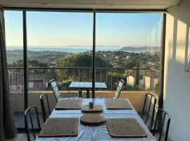Open-plan T2 with sea view