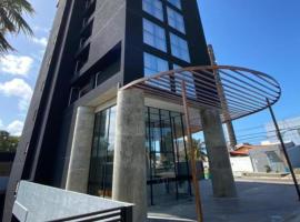 9006 Suites Natal Hotel，位于纳塔尔的酒店