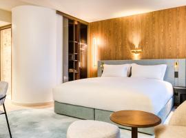 Mövenpick Hotel Brussels Airport，位于扎芬特姆的酒店