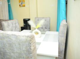 Echo Ridge cabins，位于尼耶利的酒店