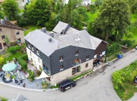 luxe vakantiewoning met jacuzzi en sauna Forêt d'Animaux，位于布永的酒店