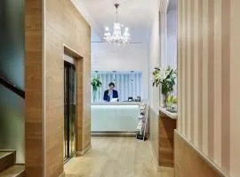 拉斯托雷斯斯考特而酒店