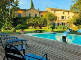 La villa des figuiers，位于Saint-Bonnet-du-Gard的酒店