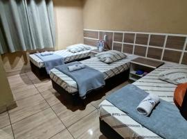 Hotel itaquera Inn，位于圣保罗瓜鲁柳斯国际机场 - GRU附近的酒店