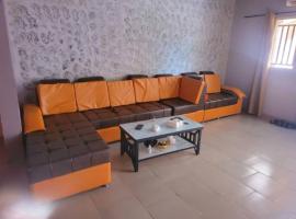 Villa El-Promotor Business，位于博博迪乌拉的酒店