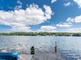 Crystal Lake Cottage