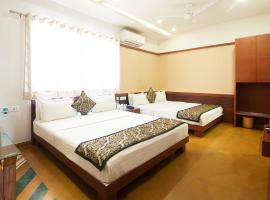 Uddhav Vilas A Family Hotel，位于乌代浦达博克机场 - UDR附近的酒店