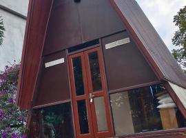 Algohuts，位于Anachal的酒店