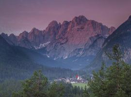 Valbruna Inn Bed & Breakfast，位于瓦尔布鲁纳的酒店