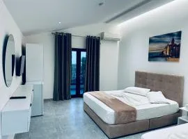 Molla Hotel Restorant