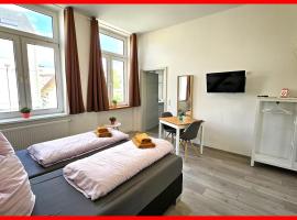 Zum Obstler - Gastst&auml;tte und Pension，位于格拉的民宿