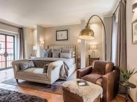 Artesana - Privately Owned Rosewood Residence