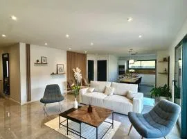 La Charmésienne - Modern villa with pool