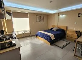 A11 EXECUTIVE SUITE at IZCALLI - TEPOTZOTLAN Families, Tourists & Travelers Choice Students Companies Executives WELCOME!!! 5min Izcalli-15min Esmeralda-20min Sátelite-25min AIFA