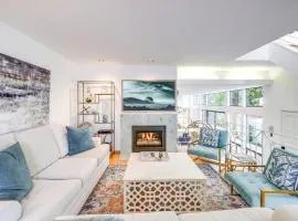 Swim, Golf and Relax Luxe Townhome in Aptos