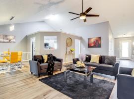 Close to Shopping Pet-Friendly Lawrenceville Home