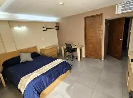A09 EXECUTIVE SUITE at IZCALLI - TEPOTZOTLAN Families, Tourists & Travelers Choice Students Companies Executives WELCOME!!! 5min Izcalli-15min Esmeralda-20min Sátelite-25min AIFA
