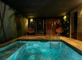 Pool47spa，位于Pr&eacute;cy-sur-Oise的Spa酒店