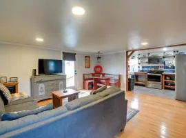 Ocean-Themed Westport Home Bike to Ocean!