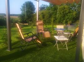Mini gite 2à3 personnes Studio 7，位于Gelles的酒店
