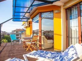 Nessebar's NEW Town TOP Centre 2-BDR Apartment by Flаt Manаger