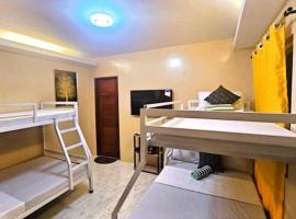 Alpas mountain pool resort，位于Santa Monica的酒店