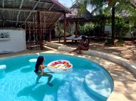 Mawimbi Bungalows，位于南威的酒店