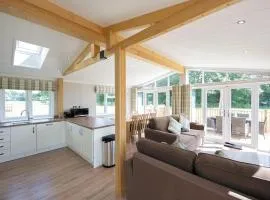 Athelington Hall Farm Lodges