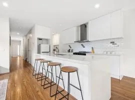 Domi Rentals - The Rayhur Residence