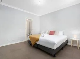 Domi Rentals - The Lona Townhouse