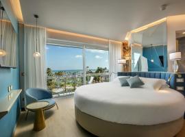 Ambasciatori Suite Hotel，位于索托马里纳的酒店
