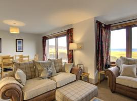 2 Links View, Brora，位于布罗拉的酒店
