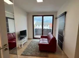 Bright & Cosy 1-Bedroom Apartment with Balcony