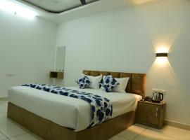 Hotel Ananta Inn，位于Bagar的酒店